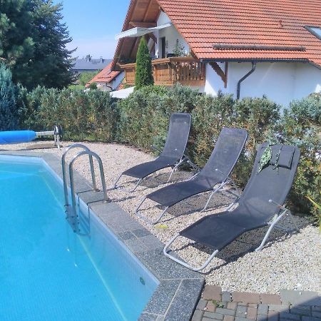 Ferienwohnung Und Pension Guertler Mohlsdorf Esterno foto