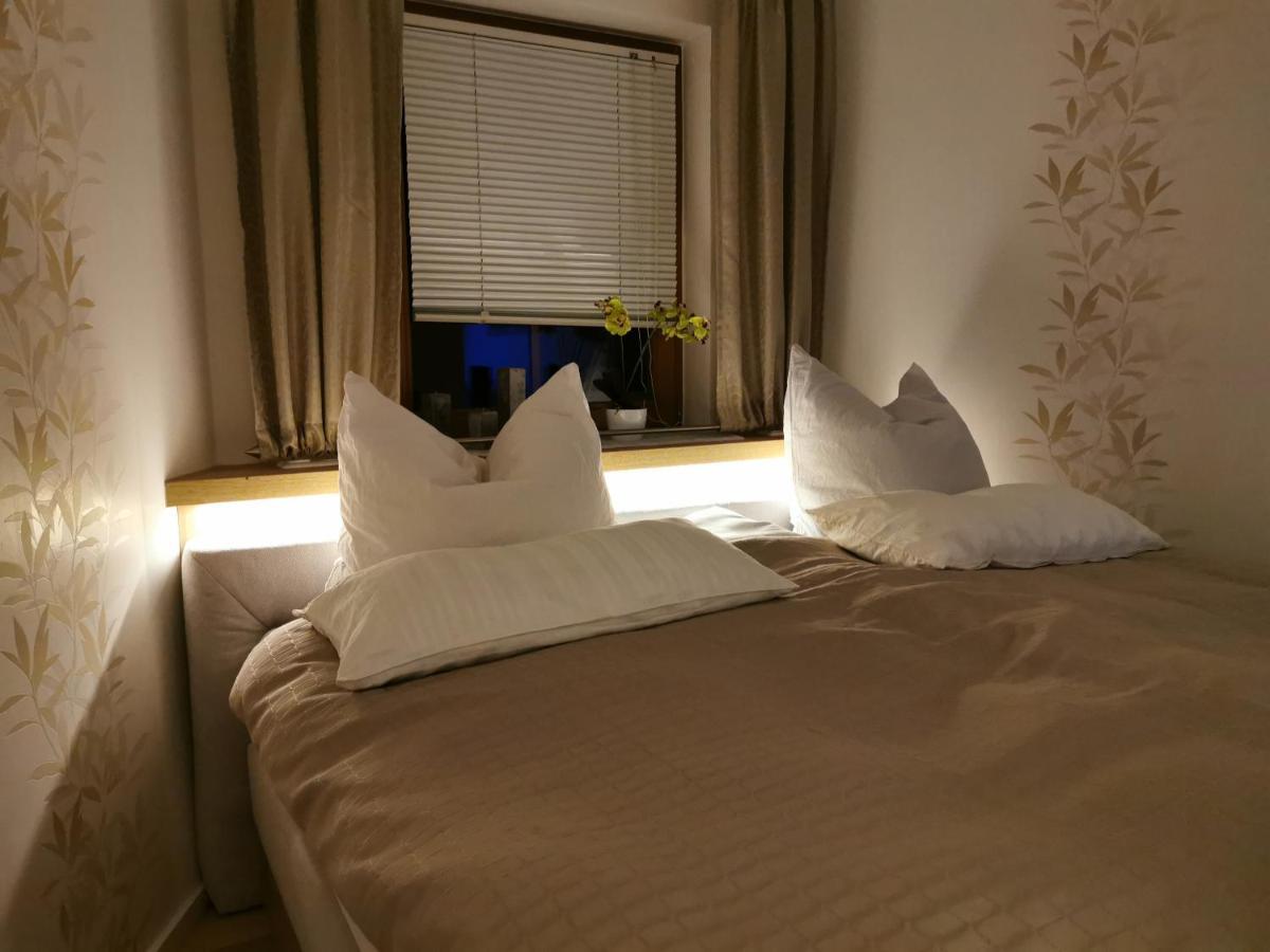 Ferienwohnung Und Pension Guertler Mohlsdorf Esterno foto